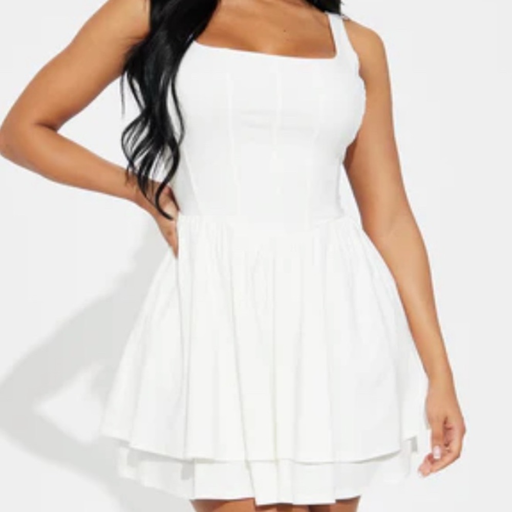 Elegant White Corset Dress